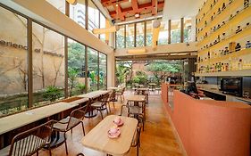 Moabi Hotel